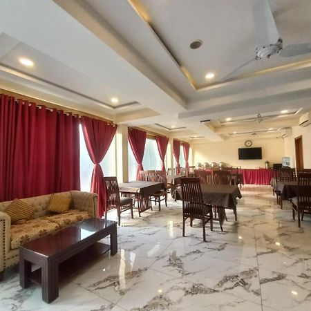 Hotel Diplomat İslamabad Dış mekan fotoğraf