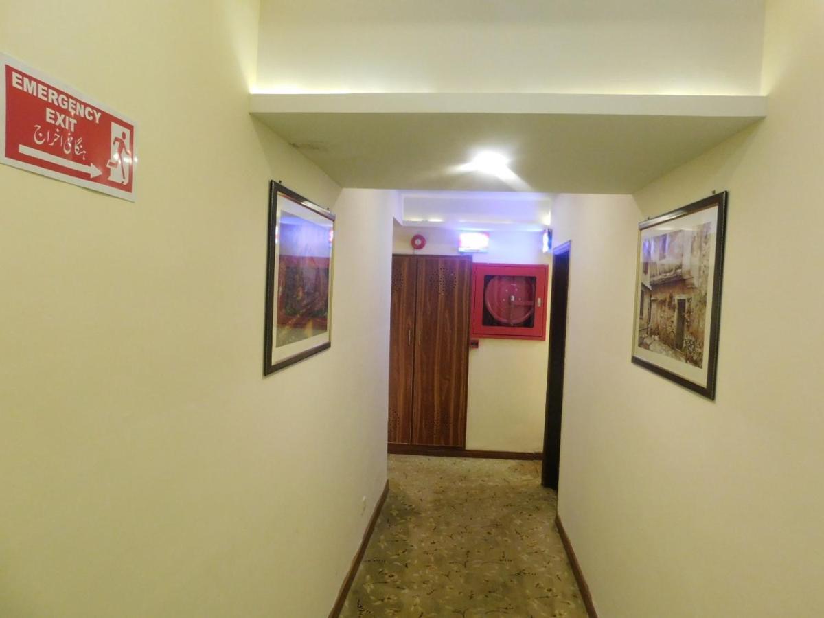 Hotel Diplomat İslamabad Dış mekan fotoğraf
